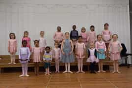 Kanadese Ballerina Inspireer Gansbaai Dansertjies