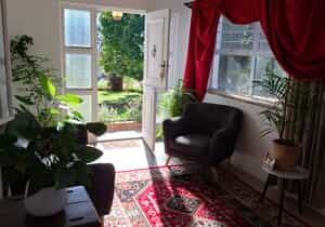 Spacious 4-Bedroom Self-Catering Farmhouse for 8