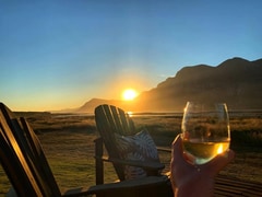 From Sunrise to Sunset: A Full Day at Mosaic Lagoon Lodge