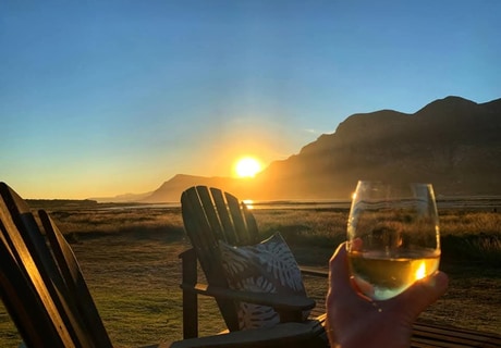 From Sunrise to Sunset: A Full Day at Mosaic Lagoon Lodge