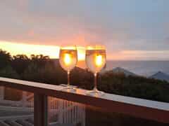 Welcome to Amazing Grace B&B: Sundowners With a View