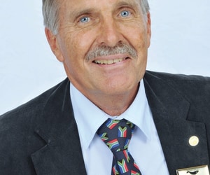 Passing of Former Councillor Dawie Botha