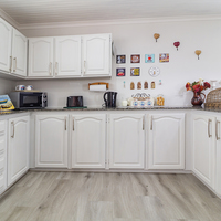 Kitchen - Southern Whale Self Catering - Xplorio™ Gansbaai