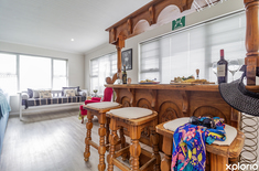 gansbaai_self_catering_southern_whale_self_catering_bar_and_daybed_1759732186