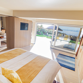 Garden Room - Crayfish Lodge Sea & Country Guest House - Xplorio™ Gansbaai