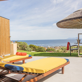 Swimming Pool - Crayfish Lodge Sea & Country Guest House - Xplorio™ Gansbaai