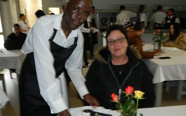 AcademiaEksamenEte4_1759844289