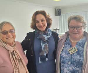 Bietoubossers vier Omgee-vrouwees