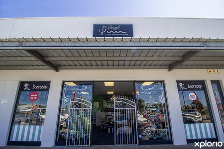 kleinmond_speciality_shops_comfi_linen_outside_view_1763472330