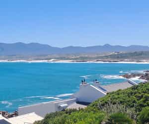 A New Day in De Kelders