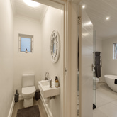 Bathroom with Bath - Walker Bay Villa - Xplorio™ Gansbaai