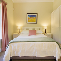 Bedroom - Reed Cottage - Xplorio™ Stanford