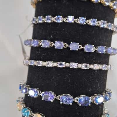 Celebrate the Festive Season in Sparkle!