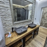 Grounded Room Bathroom