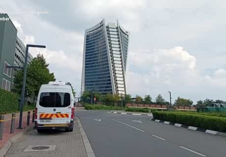 Long-Distance Transport from Botrivier to Johannesburg