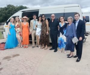 Reliable Wedding Guest Transport