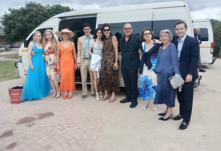 Reliable Wedding Guest Transport