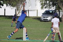 Krieket - O/11 and O/13