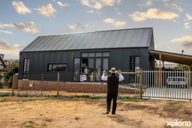 When is the Best Time to Paint Your House in the Overberg?