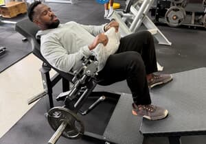 Hip Thrust Machine