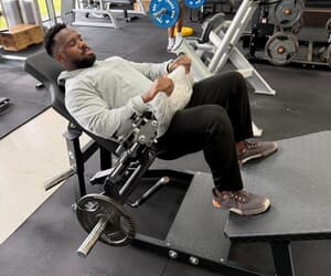 Hip Thrust Machine