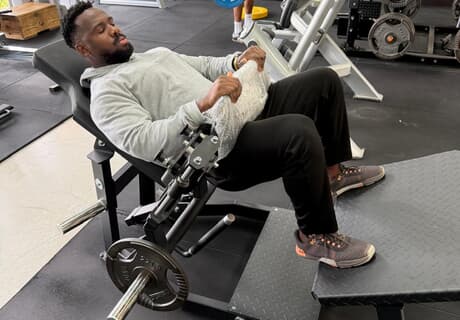 Hip Thrust Machine