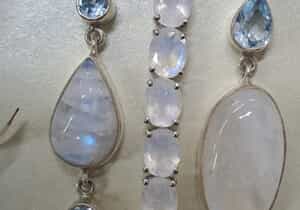 Pearls and Moonstones: June’s Beautiful Birthstones