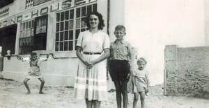 Historic Gansbaai Boarding House Photo from the 1940s