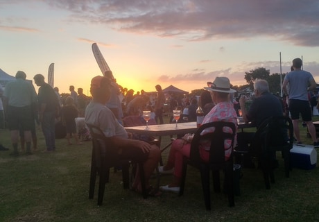 Stanford Sunset Market Photos