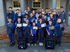 24 Tablette vir Laerskool Gansbaai