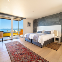 Bedroom - Crayfish Lodge Sea & Country Guest House - Xplorio™ Gansbaai