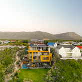 Exterior - Crayfish Lodge Sea & Country Guest House - Xplorio™ Gansbaai