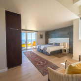 Suite 1 - Crayfish Lodge Sea & Country Guest House - Xplorio™ Gansbaai