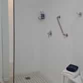 Dolphin Room - Amazing Grace B&B - Xplorio™ Gansbaai