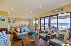 gansbaai_accommodation_whale_waters_self_catering_lodge_open_plan_ocean_view_1787037837
