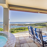 Splash Pool - Whale Waters Self Catering Lodge - Xplorio™ Gansbaai