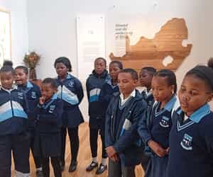 Grade 6 Earth Rangers Explore the Grootbos Florilegium Gallery