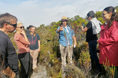 eri_kah_van_breda_WALKS_WORKSHOPS_2__1789125529