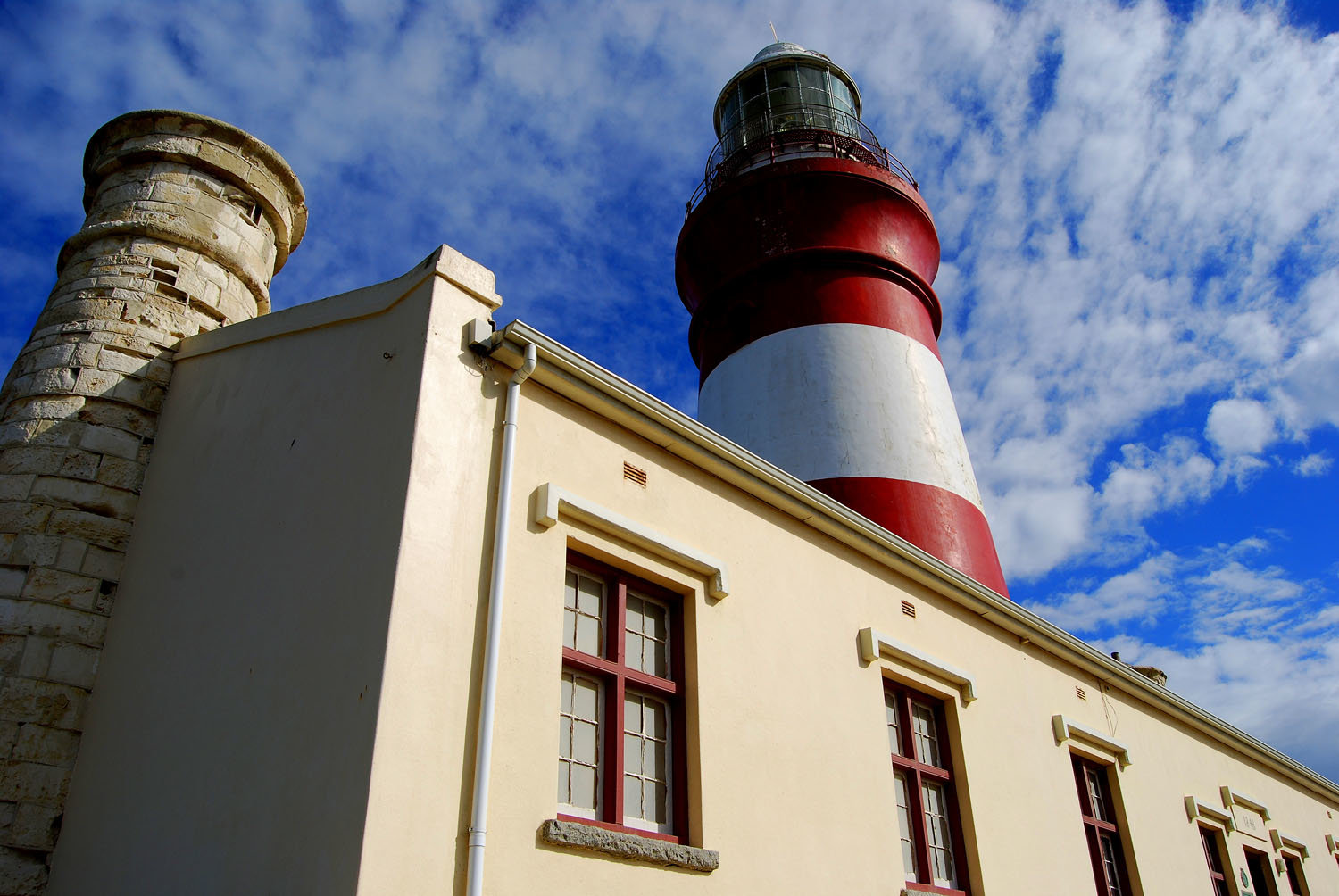agulhas-lighthouse-front