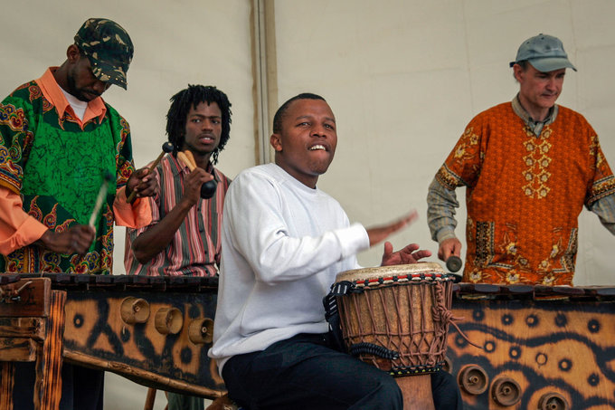 live-african-music-at-hermanus-whale-festival