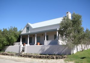 New Listing in Stanford - EXCLUSIVE MANDATE