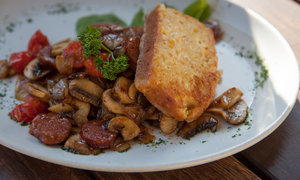 Where to Wine and Dine in Pringle Bay & Rooi Els