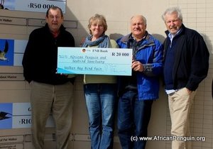 Walker Bay Bird Fair Donates to APSS