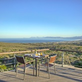 Enjoy Your Meals With Spectacular Views - Grootbos Private Nature Reserve - Xplorio™ Gansbaai 