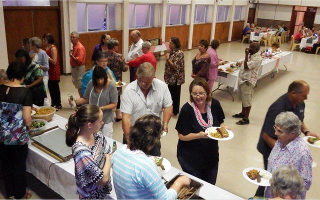 Gansbaai_Kersmark_se_Dankie_ete_3