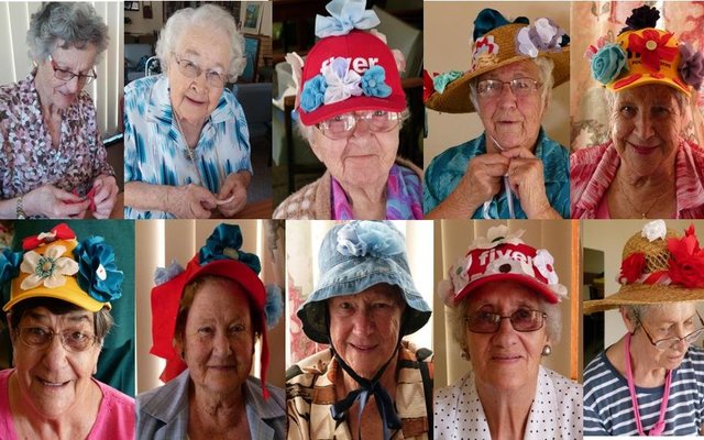 Gansbaai_In_blomme_getooi_vaar_HAS_strate_in_5