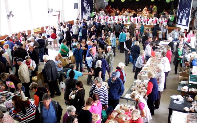 Gansbaai_Basaar_opwinding_1