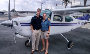 Tanya gelukkig in Namibie