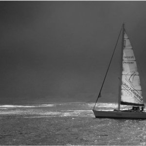 Jane Bailey se “Foto van die Aand”, Sailing Away, waarvoor sy met ‘n interne Goue Toekenning in die “oop”-kategorie beloon is
