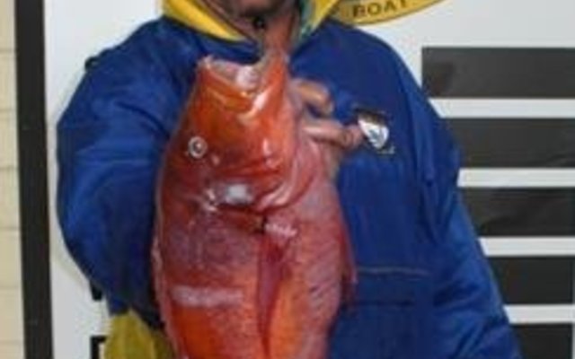 Stephen Ashlin met sy pragtige Rooi Roman van 2.34kg